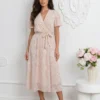 rochie-midi-eleganta-crem-cu-textura-florala