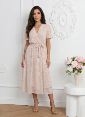 Rochie midi eleganta crem cu textura florala