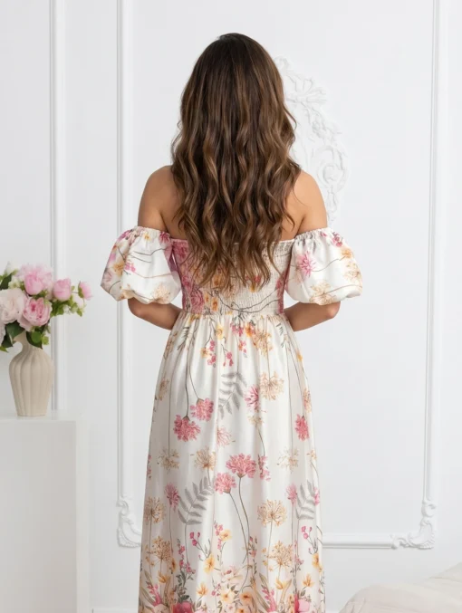 rochie-midi-eleganta-cu-umerii-lasati-maneci-bufante-si-imprimeu-floral-bogat-roz