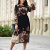 rochie-midi-eleganta-neagra-cu-imprimeu-floral-maro