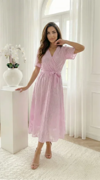 rochie-midi-eleganta-roz-cu-textura-florala