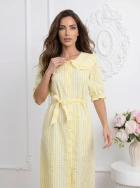 Rochie midi galbena din vascoza cu guler cu volane