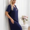 rochie-midi-lejera-bleumarin-cu-decolteu-in-v-si-brosa-aurie-tip-floare