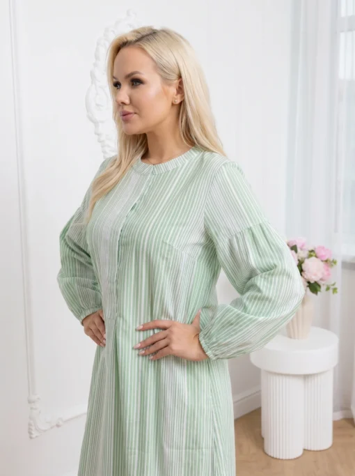 rochie-midi-lejera-cu-dungi-verticale-si-maneci-bufante