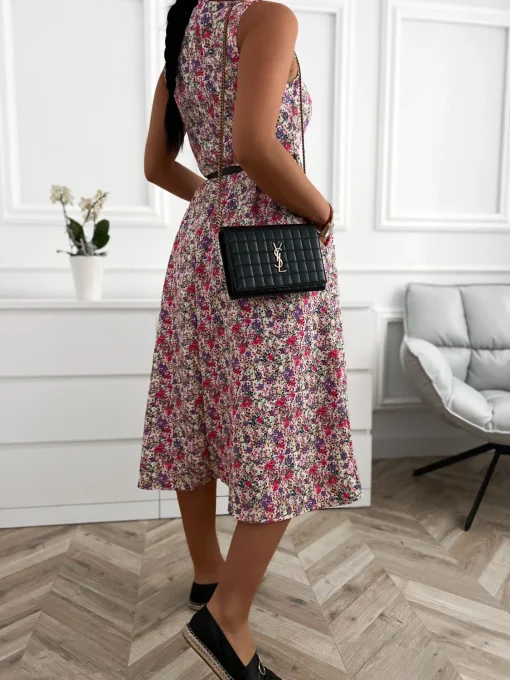 rochie-midi-lejera-cu-imprimeu-floral-si-curea-subtire