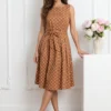 rochie-midi-maro-din-bumbac-cu-buline-si-cordon-in-talie