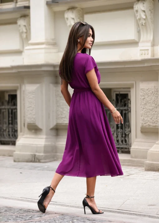 rochie-midi-mov-cu-decolteu-petrecut-si-curea-in-talie