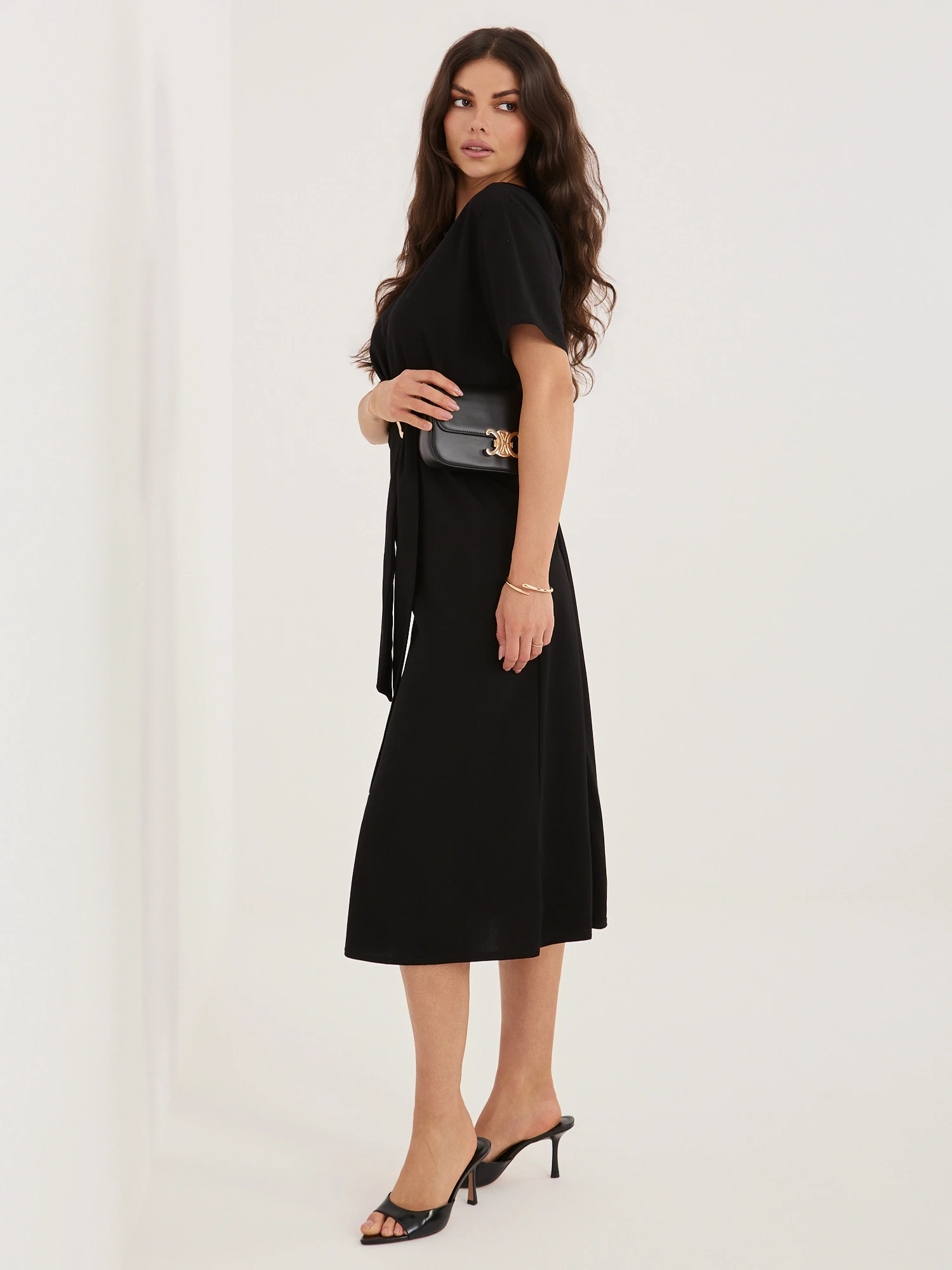 Rochie midi neagra cu detaliu me... - imagine 3