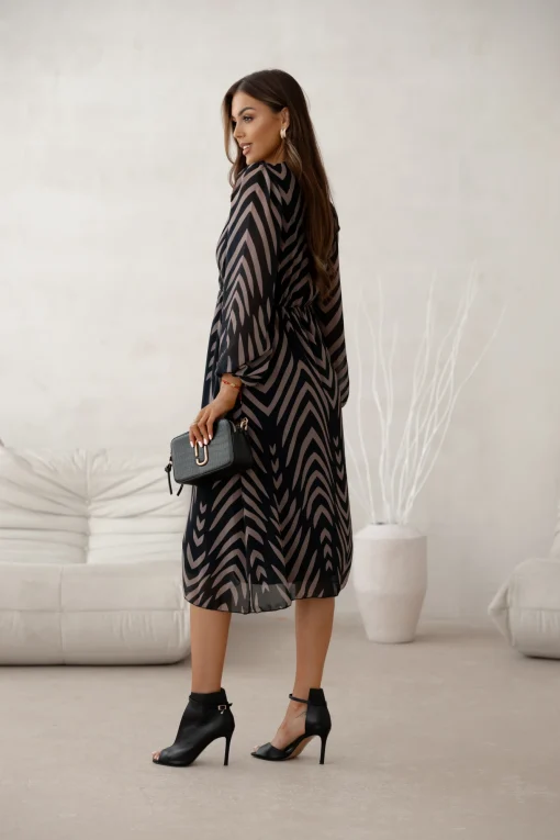 rochie-midi-neagra-cu-imprimeu-geometric-si-maneci-lungi