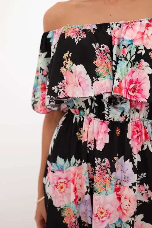 rochie-midi-neagra-cu-umeri-goi-si-imprimeu-floral-colorat