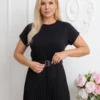 rochie-midi-neagra-plisata-cu-curea-in-talie-si-decolteu-rotund