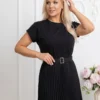 rochie-midi-neagra-plisata-cu-curea-in-talie-si-decolteu-rotund
