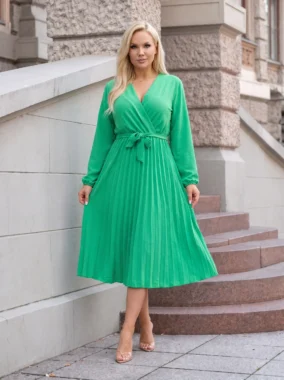 Rochie midi plisata verde cu cordon in talie