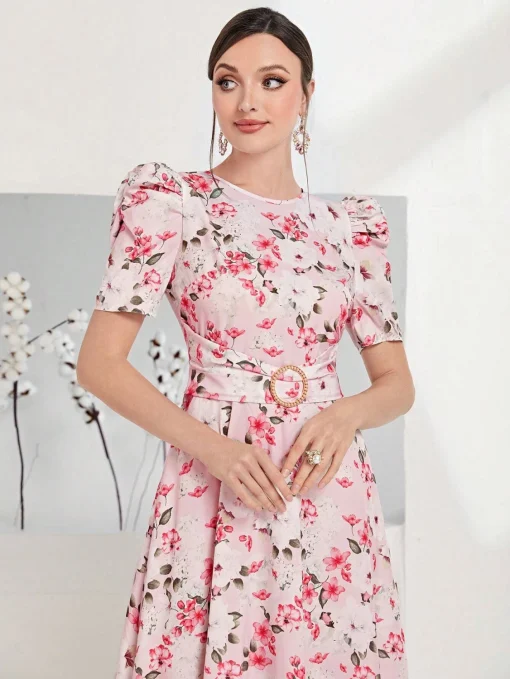 rochie-midi-roz-cu-imprimeu-floral-si-maneci-bufante