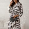 rochie-midi-tip-camasa-cu-imprimeu-geometric-alb-negru