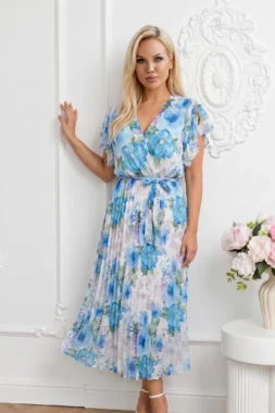 Rochie midi vaporoasa albastra cu imprimeu floral si cu decolteu petrecut