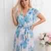 rochie-midi-vaporoasa-albastra-cu-imprimeu-floral-si-cu-decolteu-petrecut