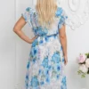 rochie-midi-vaporoasa-albastra-cu-imprimeu-floral-si-cu-decolteu-petrecut
