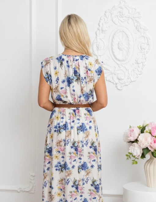 rochie-midi-vaporoasa-din-vascoza-cu-imprimeu-floral-si-curea