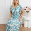 rochie-midi-vaporoasa-turcoaz-cu-imprimeu-floral-si-cu-decolteu-petrecut