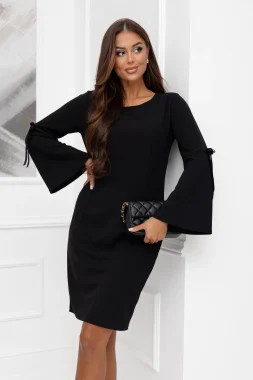 Rochie neagra eleganta cu maneci evazate si panglici decorative