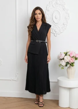 Rochie neagra eleganta tip sacou cu fusta plisata si curea