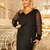 rochie-neagra-marime-mare-eleganta-cu-maneci-din-tull-brodat