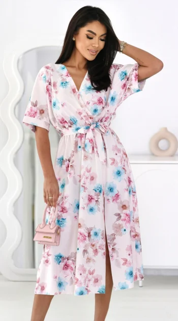 rochie-roz-pal-midi-cu-decolteu-petrecut-si-imprimeu-floral-pastel