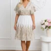 rochie-scurta-alba-cu-broderie-aurie-decolteu-in-v-si-talie-elastica