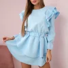 rochie-scurta-albastru-deschis-cu-volane-si-maneca-lunga