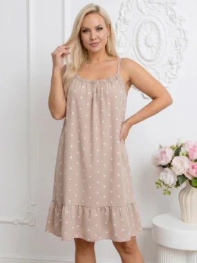 Rochie scurta bej din vascoza cu buline albe si volanas la baza
