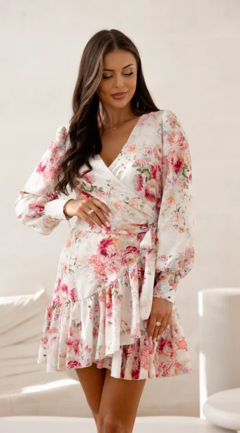 rochie-scurta-bej-cu-imprimeu-floral-roz-piersica-si-cordon-in-talie