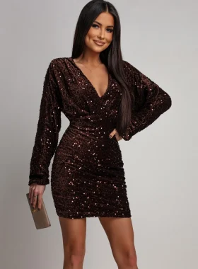 Rochie scurta ciocolatie cu paiete si maneci lungi