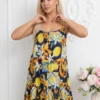 rochie-scurta-cu-imprimeu-baroc-si-lamai-si-volan-la-baza