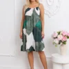 rochie-scurta-cu-imprimeu-geometric-in-nuante-de-verde