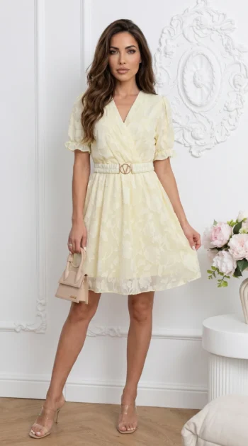 rochie-scurta-cu-textura-reliefata-si-curea