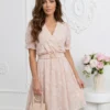 rochie-scurta-cu-textura-reliefata-si-curea