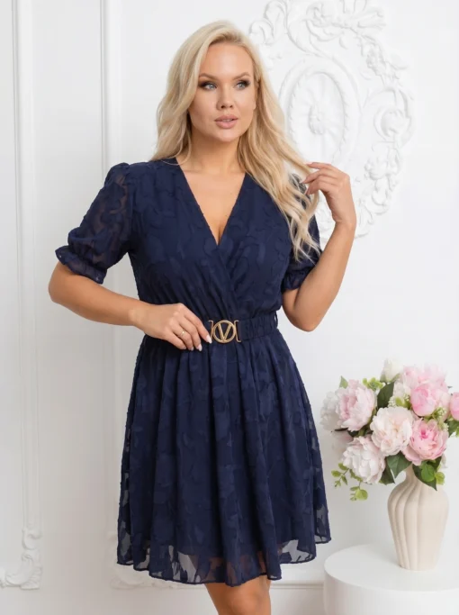 rochie-scurta-cu-textura-reliefata-si-curea