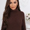 rochie-scurta-din-tricot-reiat-cu-guler-inalt-rulat