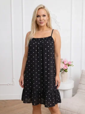 Rochie scurta din vascoza neagra cu buline si volanas la baza