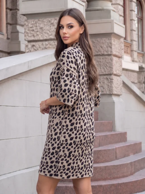 rochie-scurta-eleganta-din-tricot-fin-cu-imprimeu-leopard