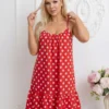 rochie-scurta-rosie-cu-buline-albe-si-volan-la-baza