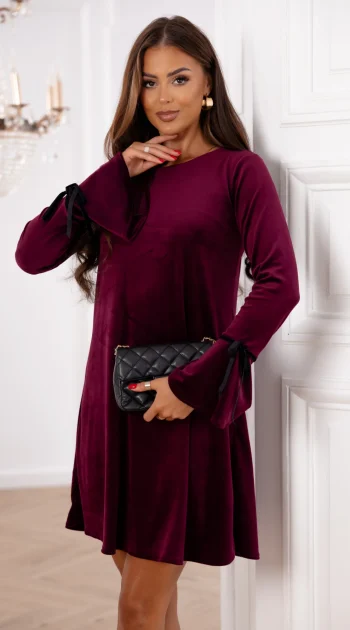 rochie-scurta-visinie-din-catifea-cu-maneci-evazate-si-fundite-decorative