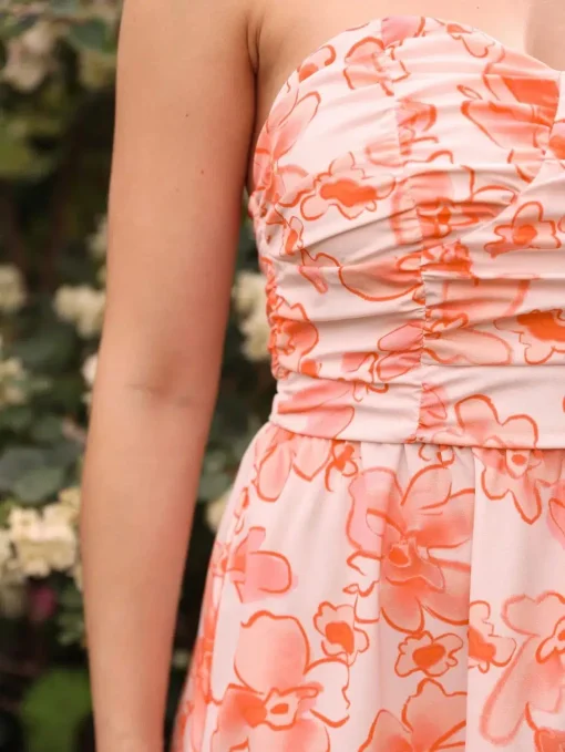 rochie-shadya-cu-imprimeu-floral-si-umeri-goi