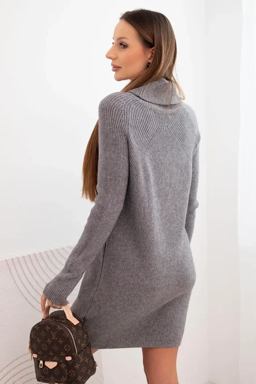 rochie-tricotata-gri-cu-guler-inalt