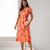 rochie-vaporoasa-corai-cu-imprimeu-floral-si-cordon-in-talie