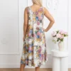 rochie-vaporoasa-cu-imprimeu-floral-bogat-multicolor