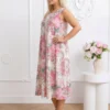rochie-vaporoasa-cu-imprimeu-floral-bogat-roz