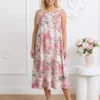rochie-vaporoasa-cu-imprimeu-floral-bogat-roz