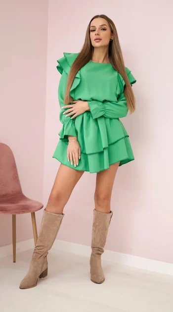 rochie-verde-cu-volane-si-maneca-lunga
